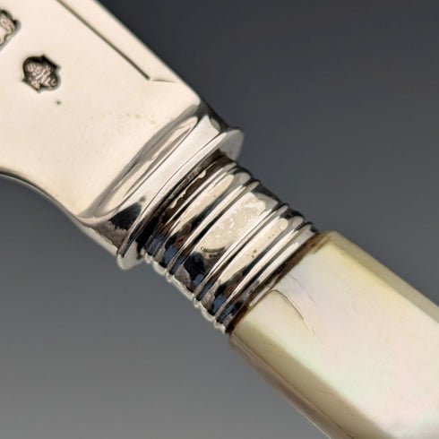 1904 年英國古董白色珍珠手柄純銀刀片 2 對甜點餐具 William Hutton